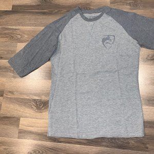 Alphalete 3/4 sleeve Shirt
